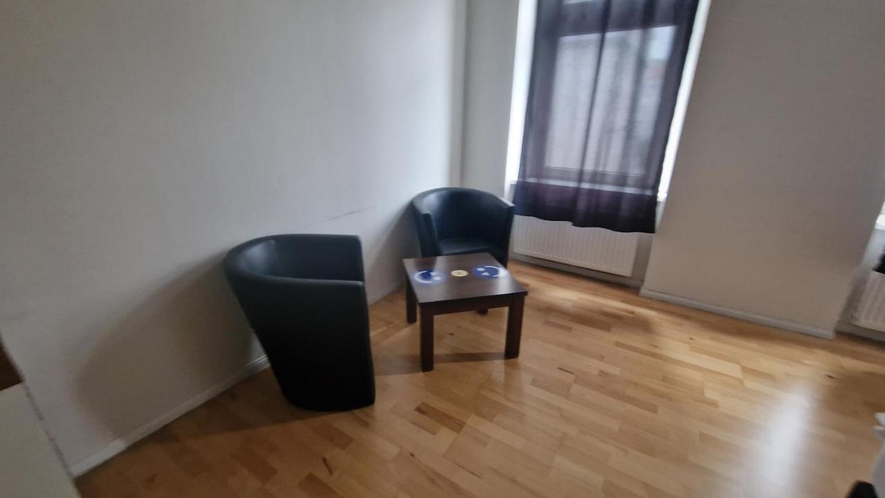 וינה Treasure Home Apartments מראה חיצוני תמונה