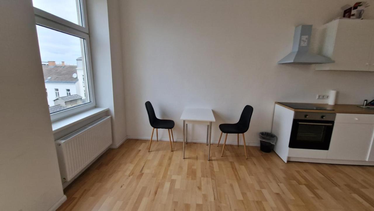 וינה Treasure Home Apartments מראה חיצוני תמונה